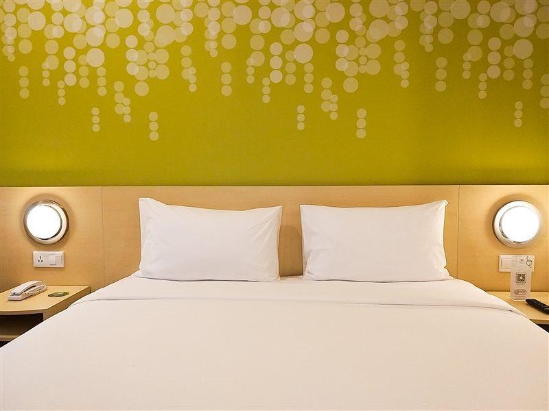 Zest Parang Raja Solo By Swiss-Belhotel International Bonorejo Exterior foto
